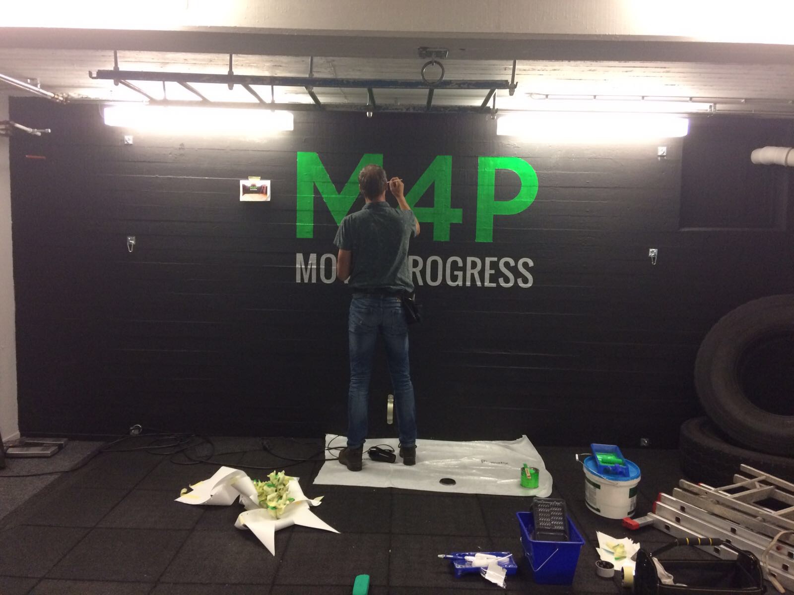 Muurbelettering Move4Progress Groningen