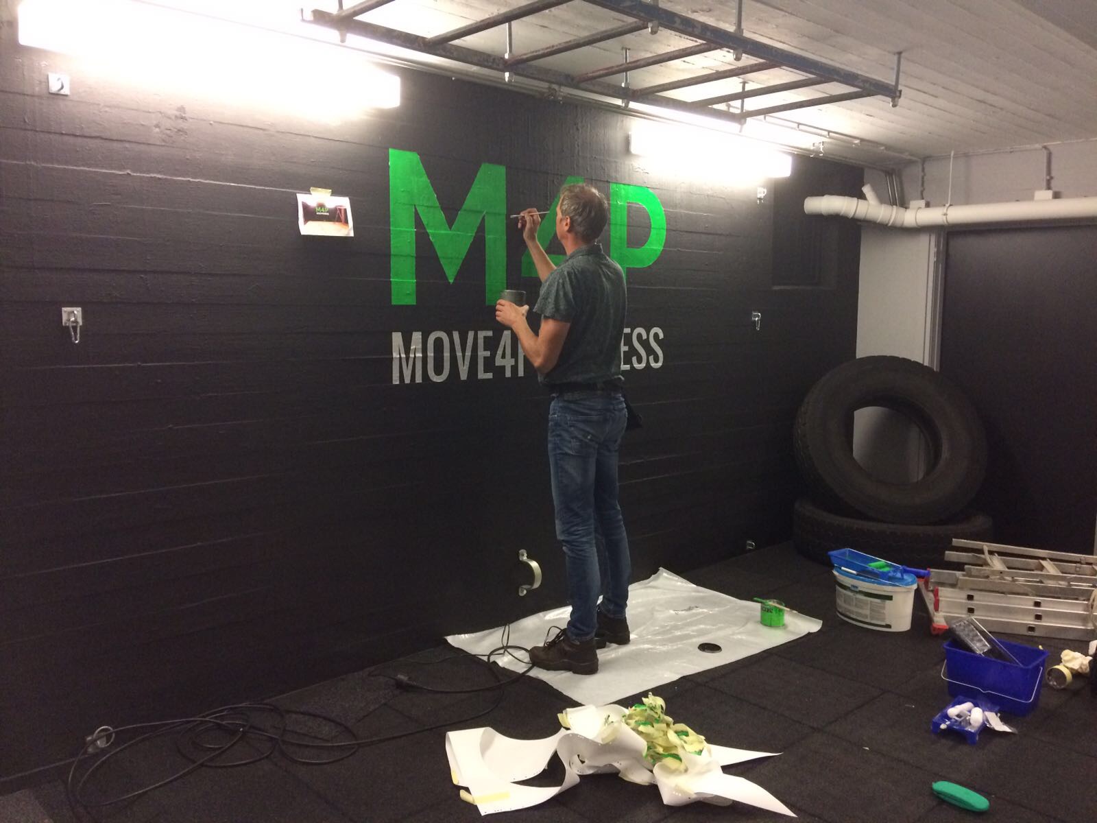 Muurbelettering Move4Progress Groningen